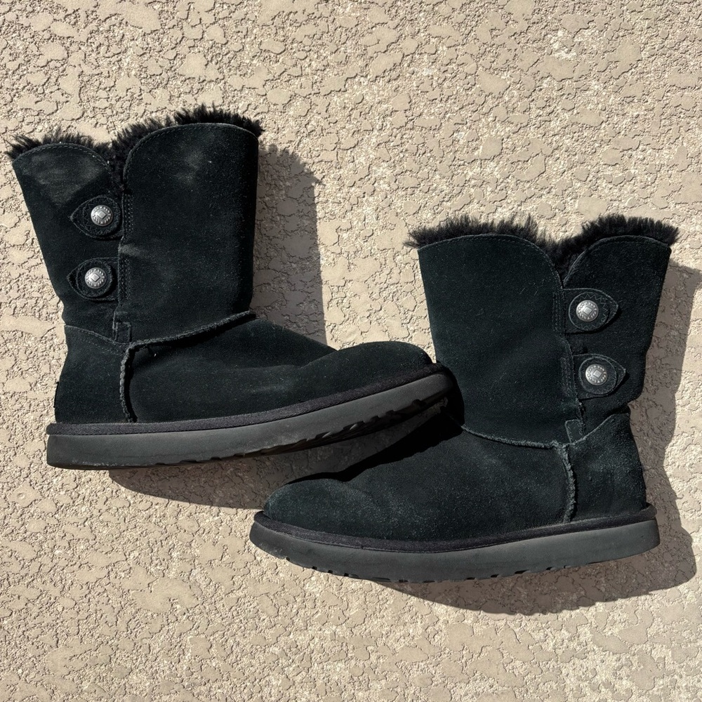 Ugg Marciela Boots Black Suede Shearling Mid Calf Size 9